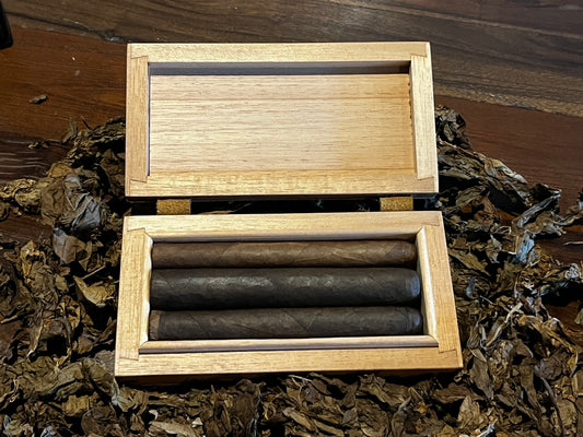 Cigar Vault Branded Cigar Cruiser 3 Finger Case