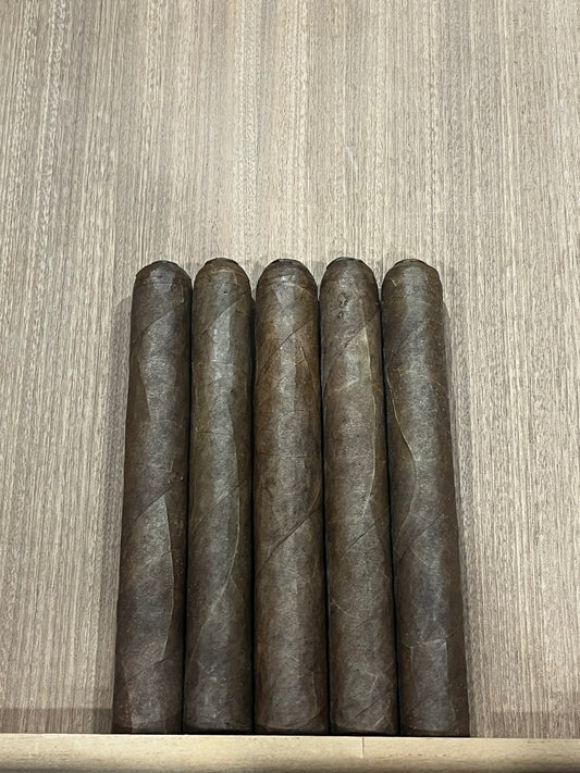 Vault Reserva Sumatra Toro Pigtail (6 x 52)