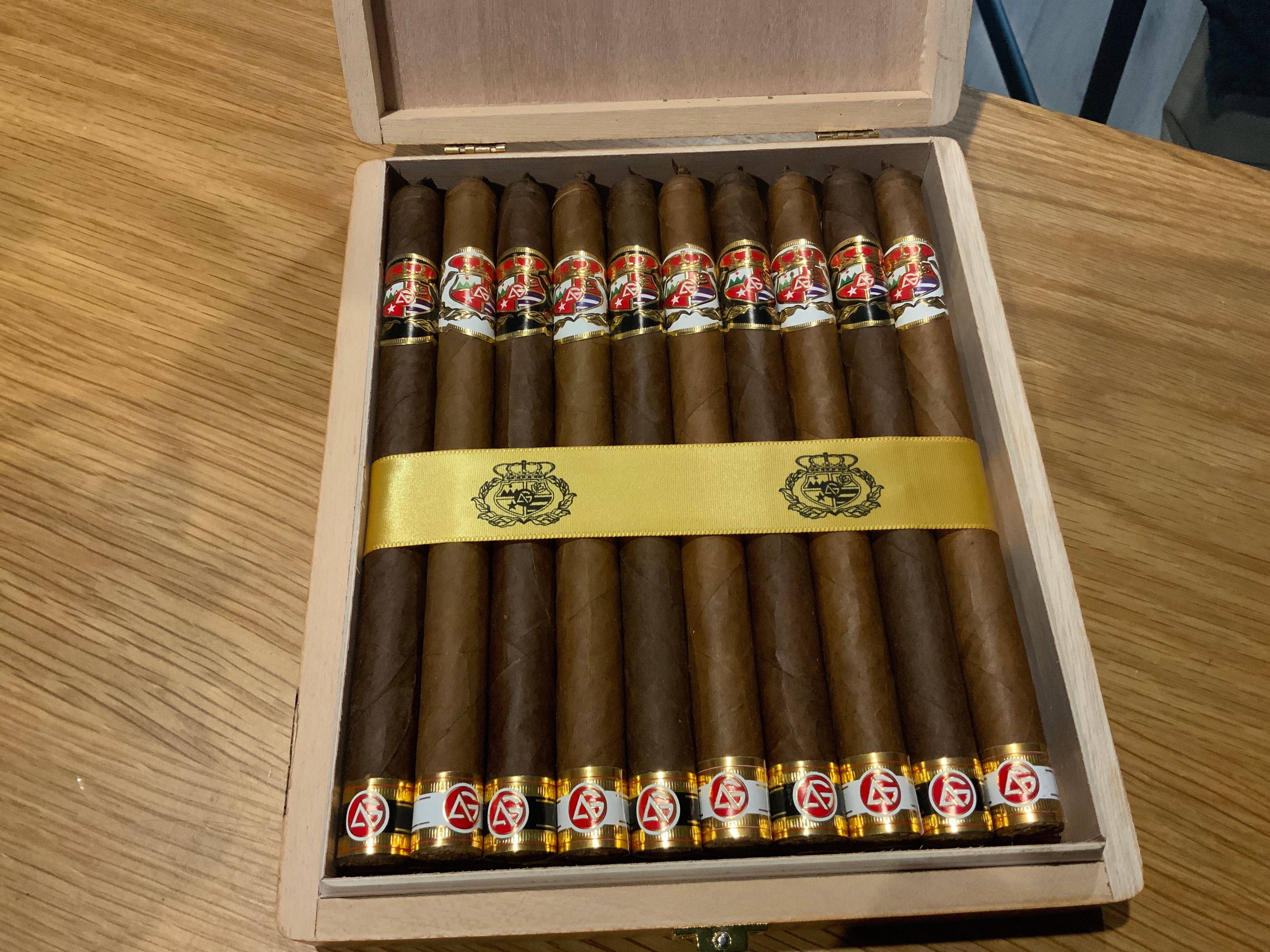 Alex Glez - Seleccion Lancero – The Cigar Vault Oakdale